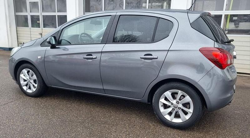 Gebraucht Opel Corsa Selective 101 PS (74 kW) 2016 Karbon silber/shiny grey (m2) Kleinwagen