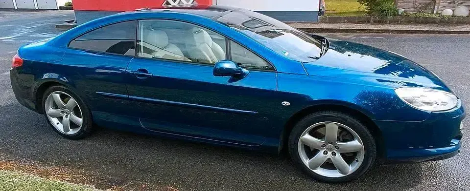 Gebraucht Peugeot 407 Coupe 211 PS (155 kW) 2006 Blau Coupé