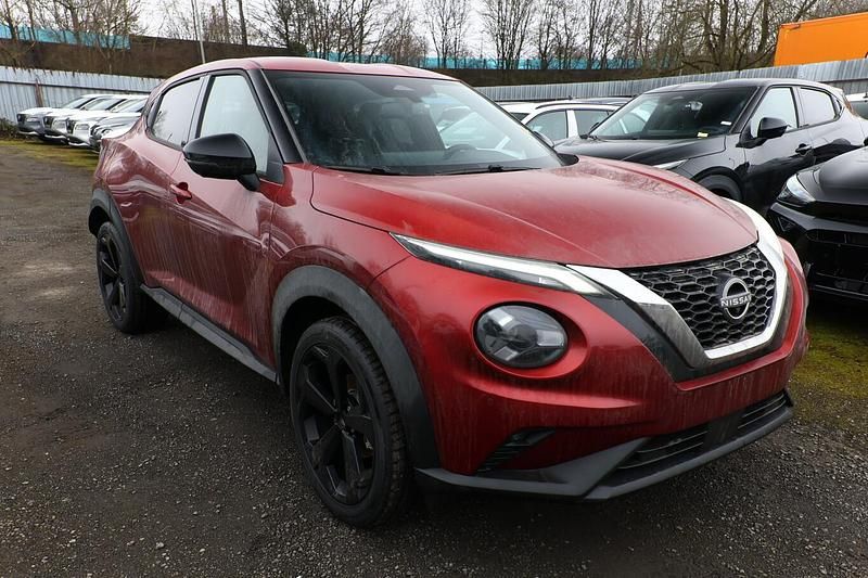 Neu Nissan Juke 360º 114 PS (83 kW) 2025 Rot SUV