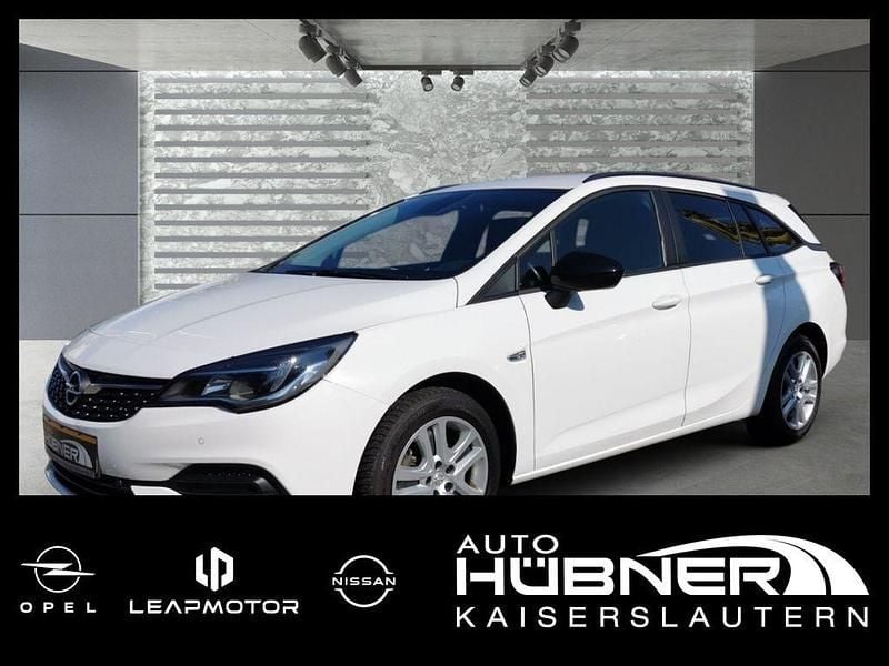 Gebraucht Opel Astra Edition 105 PS (77 kW) 2022 Schneeweiss/summitwhite/arctic Kombi
