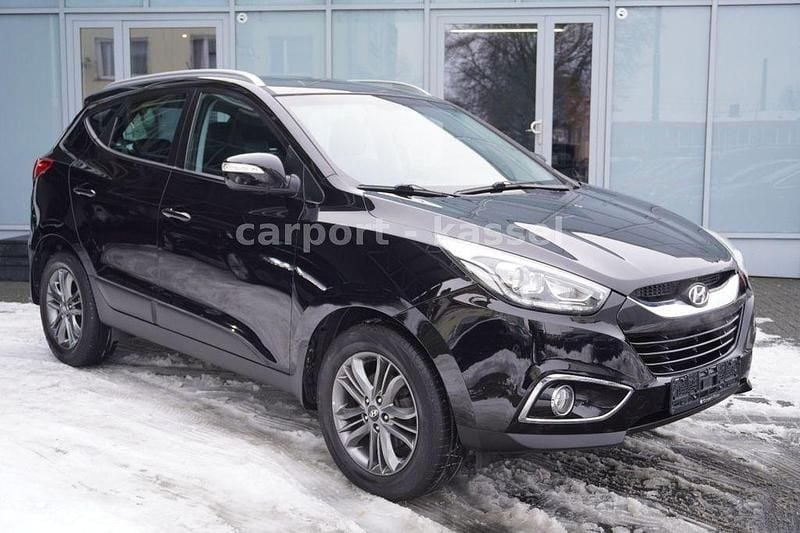 Gebraucht Hyundai Tucson 135 PS (99 kW) 2015 Schwarz SUV