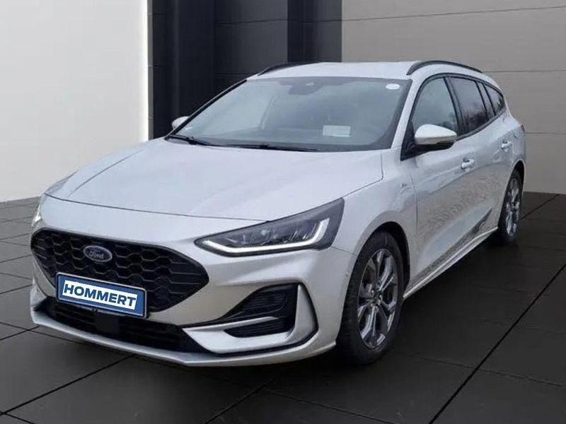 Gebraucht Ford Focus ST-Line X 125 PS (91 kW) 2023 Polarsilber metallic Kombi