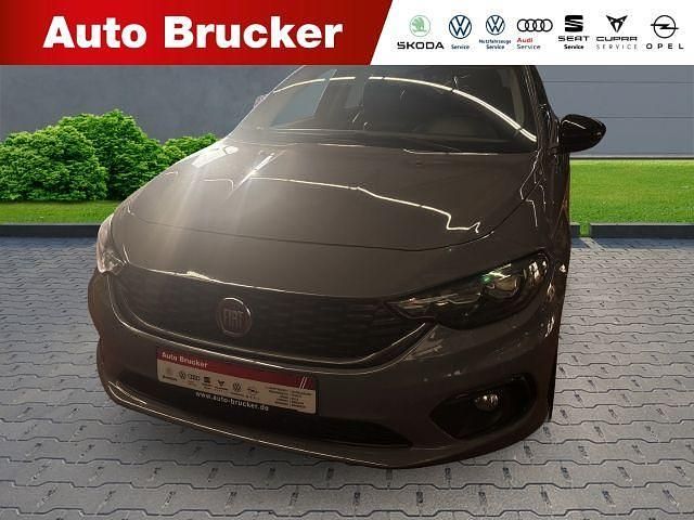 Gebraucht Fiat Tipo S 120 PS (88 kW) 2018 Grau Kombi