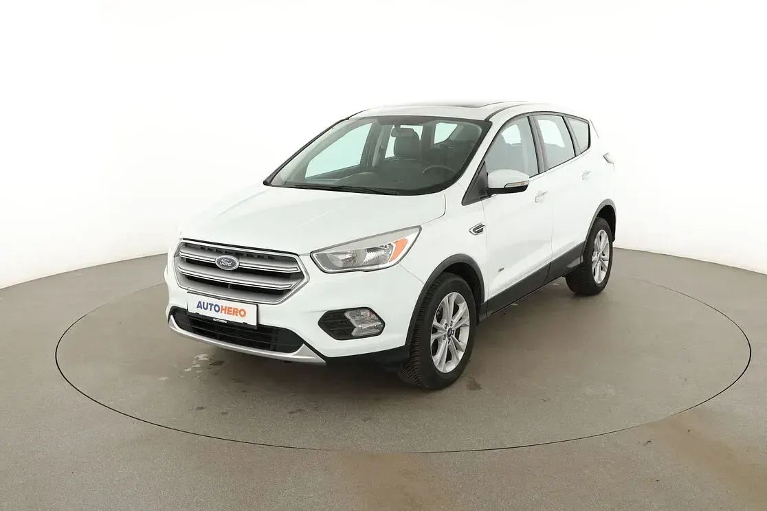 Gebraucht Ford Kuga Titanium 182 PS (133 kW) 2017 SUV
