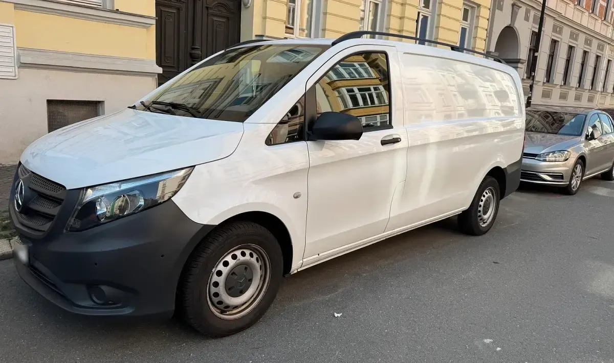 Gebraucht Mercedes Vito 115 PS (84 kW) 2017 Weiß Van
