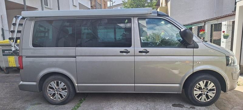 Grau Gebraucht 2015 VW T5 Beach Van | 37.700 € - Bild 1/4