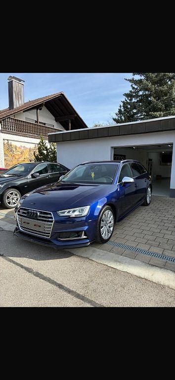 Gebraucht Audi S4 Ambiente 354 PS (260 kW) 2017 Blau Kombi