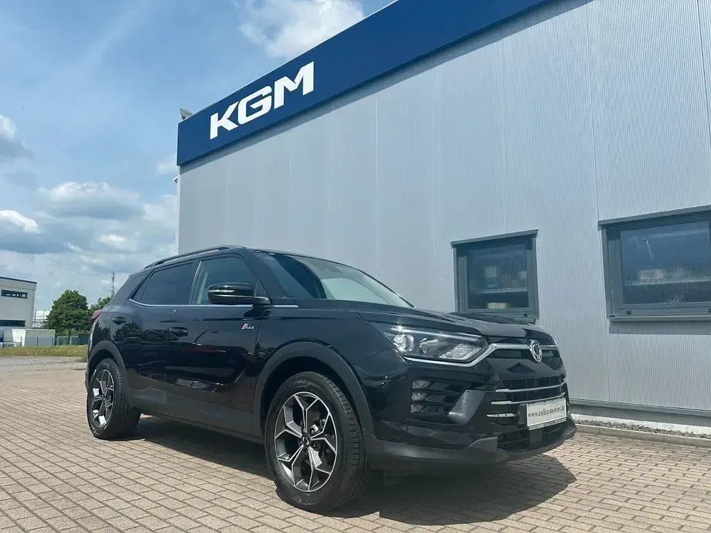 Gebraucht SsangYong Korando Quartz 163 PS (119 kW) 2021 Schwarz SUV