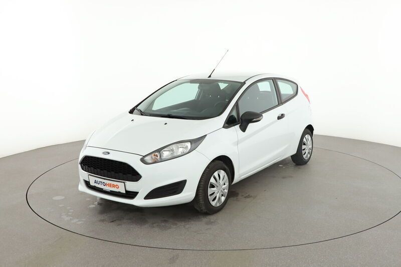 Weiß Gebraucht 2016 Ford Fiesta Ambiente Kleinwagen | 7.530 € (Fairer Preis) - Bild 1/4