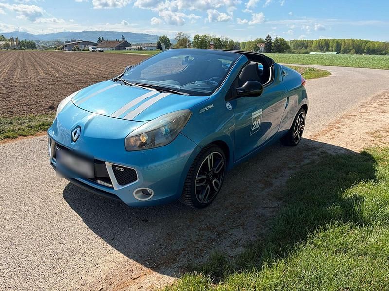 Second-hand Renault Wind 101 CP (74 kW) 2010 Albastru Cabrio