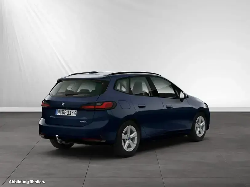 Gebraucht BMW 220 Active Tourer Sport Line 170 PS (125 kW) 2025 Night dusk blau Van / Kleinbus