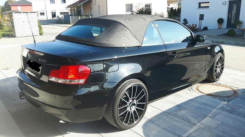 Gebraucht BMW 135 Cabriolet Performance 306 PS (225 kW) 2008 Schwarz Cabrio