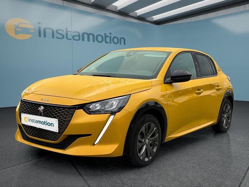 Gebraucht Peugeot e-208 Allure 100 kW (136 PS) 2022 Gelb Kleinwagen