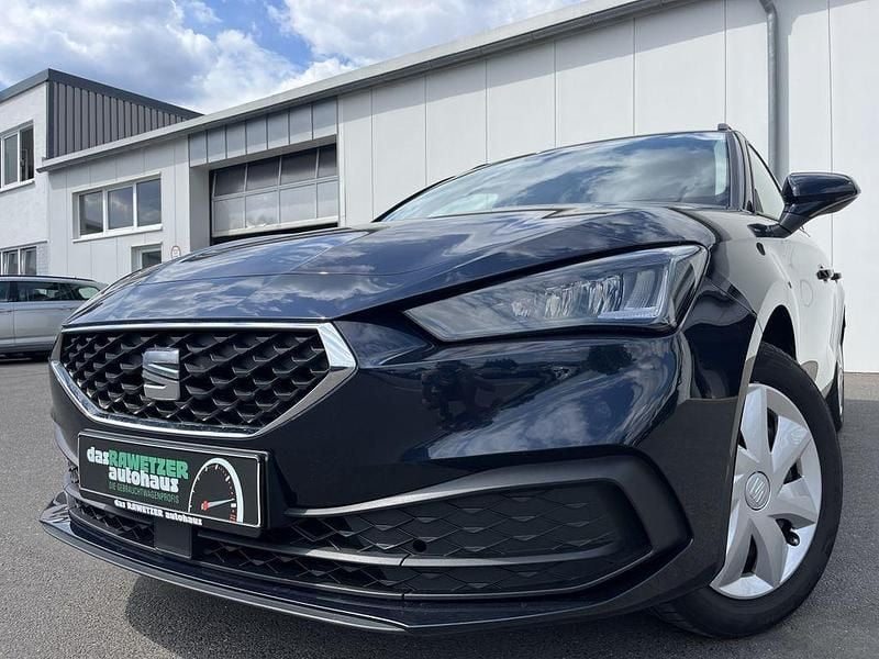 Blau Gebraucht 2022 Seat Leon Limousine | 15.860 € (Guter Preis) - Bild 1/4