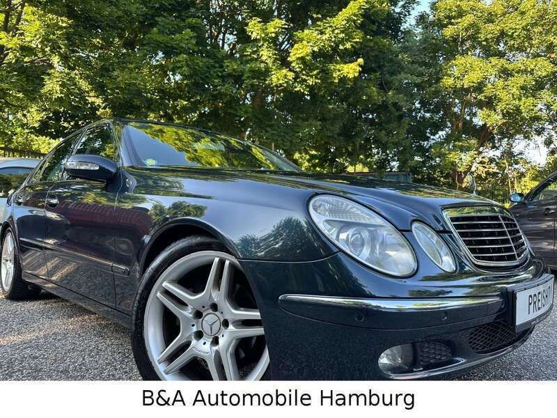 Smaragdschwarz metalliclack Gebraucht 2006 Mercedes E280 Limousine | 6.990 € (Fairer Preis) - Bild 1/4