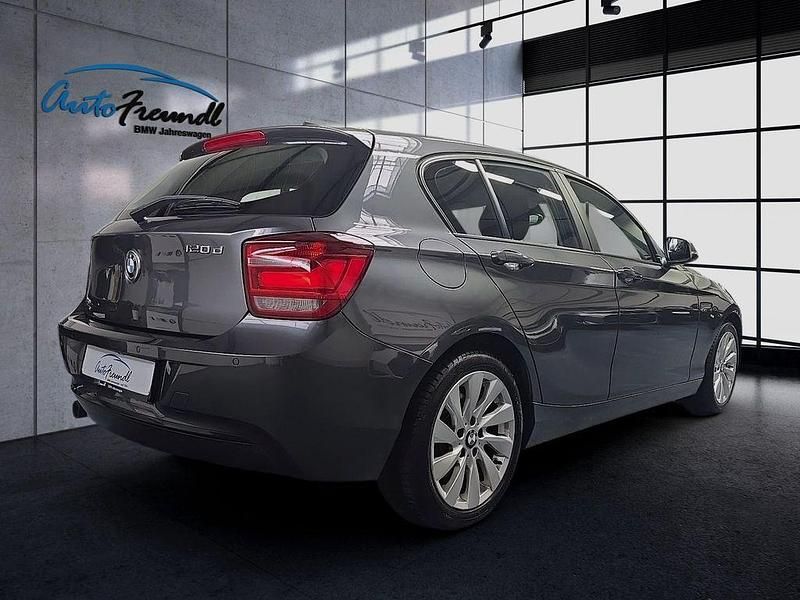 Gebraucht BMW 120 Sport Line 184 PS (135 kW) 2012 Grau Kleinwagen