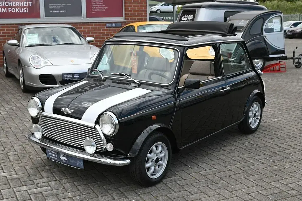 Usata Mini 1300 53 CV (38 kW) 1993 Nero Utilitaria