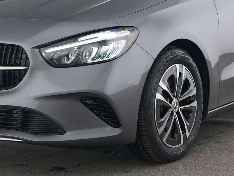 Gebraucht Mercedes B250 Progressive 224 PS (164 kW) 2025 Metalliclack mountaingrau Van / Kleinbus