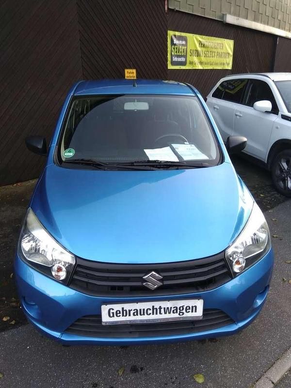 Cerulean blue pearl met. Gebraucht 2015 Suzuki Celerio Club Limousine | 6.390 € (Fairer Preis) - Bild 1/4