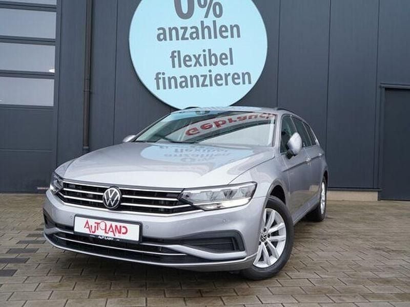 Usata VW Passat 150 CV (110 kW) 2022 Argento Station wagon