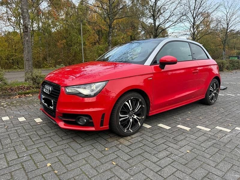 Rot Gebraucht 2010 Audi A1 S-Line Kleinwagen | 10.500 € (Fairer Preis) - Bild 1/4