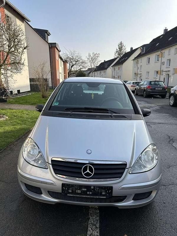 Gebraucht Mercedes A170 Elegance 116 PS (85 kW) 2004 Silber Limousine