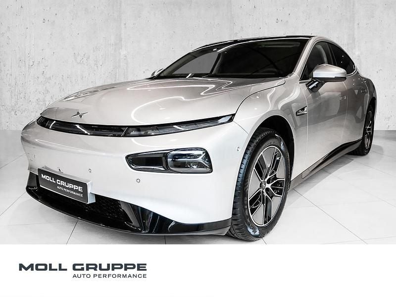 Gebraucht XPENG P7 RWD Long Range 202 kW (276 PS) 2025 Silber Limousine