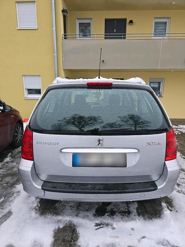 Gebraucht Peugeot 307 109 PS (80 kW) 2007 Grau Kombi