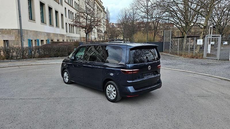 Gebraucht VW Multivan Life 218 PS (160 kW) 2022 Blau Van