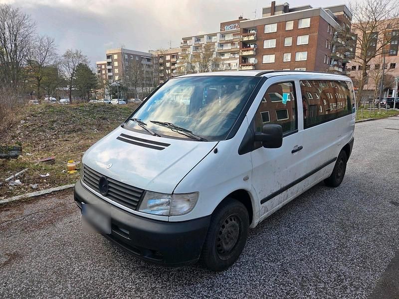 Second-hand Mercedes Vito 102 CP (75 kW) 2002 Alb Van