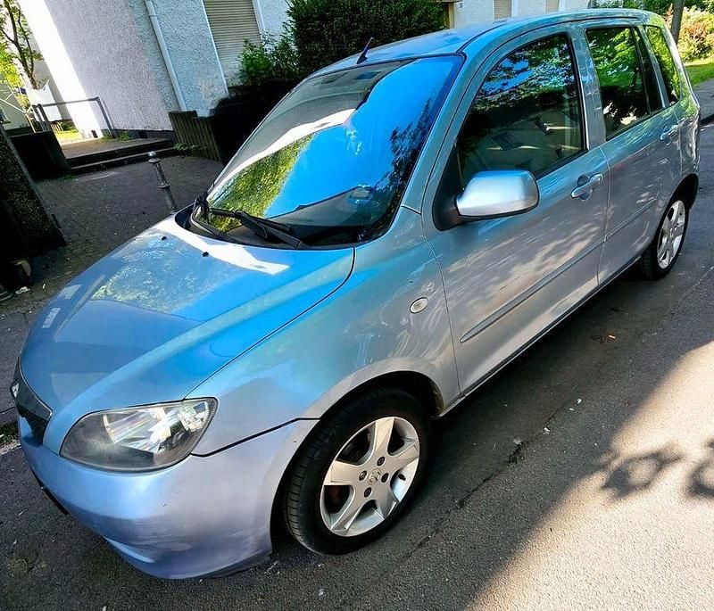 Blau Gebraucht 2006 Mazda 2 Comfort Limousine | 1.500 € (Guter Preis) - Bild 1/4