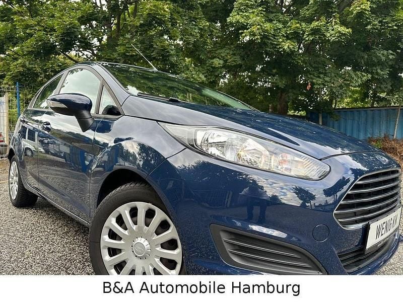 Blau Gebraucht 2014 Ford Fiesta Kleinwagen | 6.700 € (Fairer Preis) - Bild 1/4