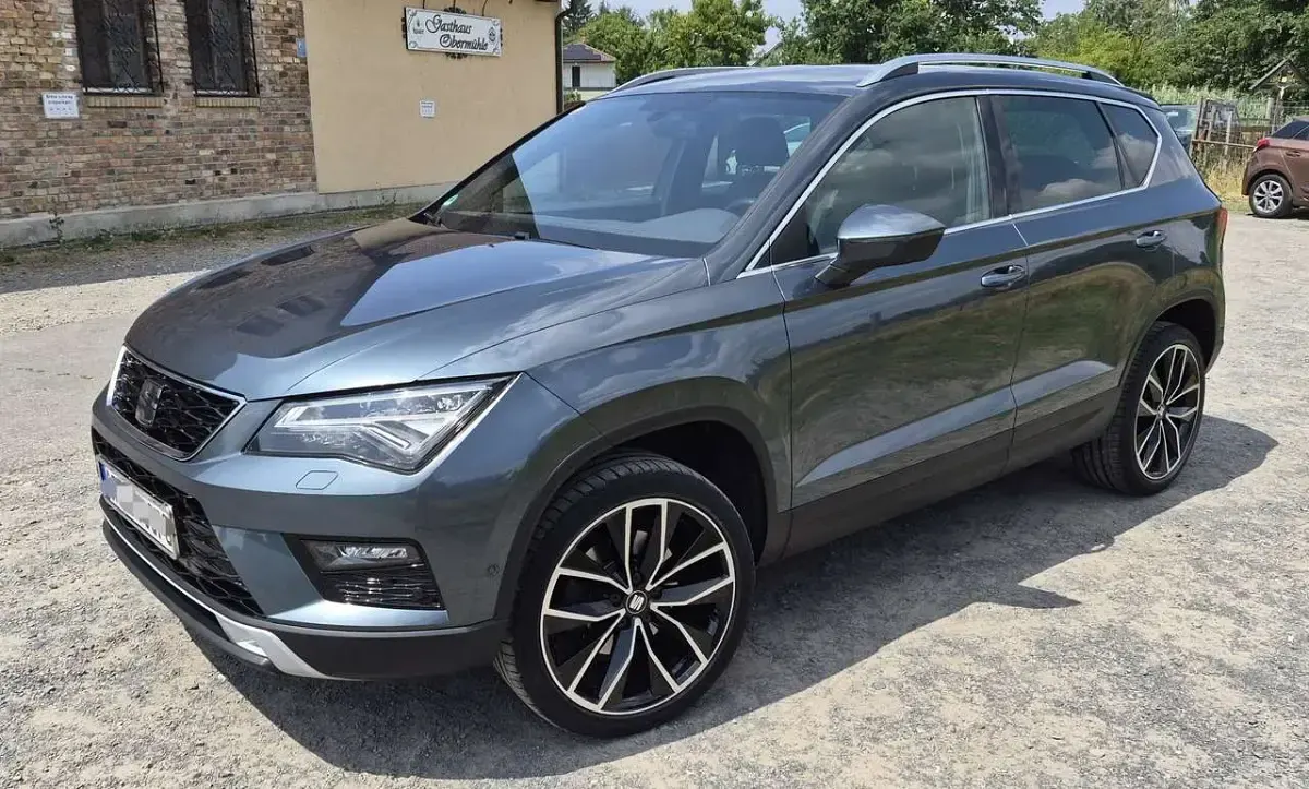 Gebraucht Seat Ateca XCELLENCE 150 PS (110 kW) 2018 Grau SUV