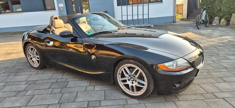 Gebraucht BMW Z4 Performance 231 PS (169 kW) 2003 Schwarz Cabrio