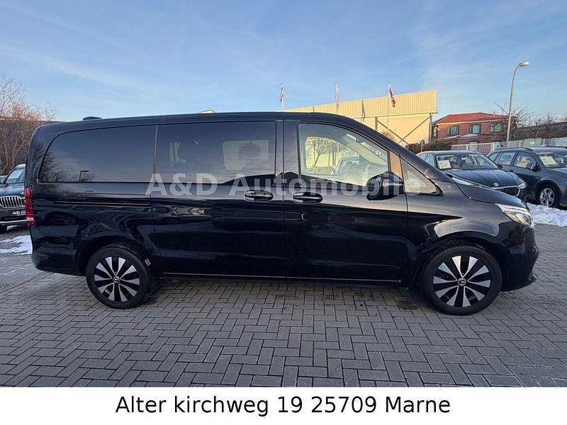 Gebraucht Mercedes E250 Edition 190 PS (139 kW) 2021 Schwarz Van / Kleinbus