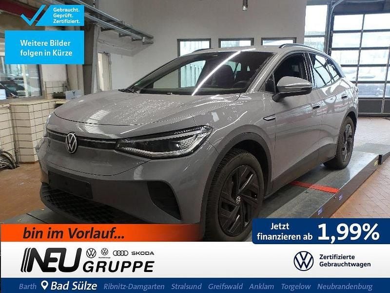 Mondsteingrau Gebraucht 2022 VW ID.4 Pro Performance SUV | 28.479 € (Superpreis) - Bild 1/4