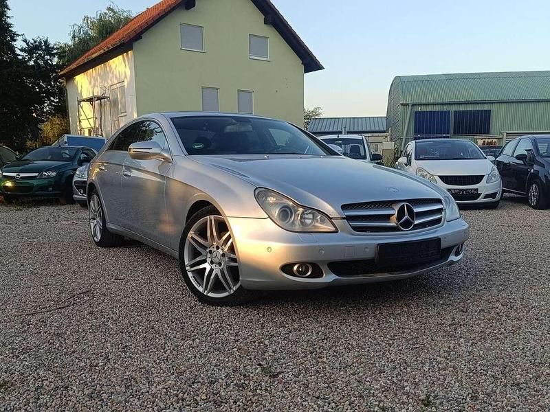 Iridiumsilber Gebraucht 2010 Mercedes CLS320 Limousine | 6.500 € (Guter Preis) - Bild 1/4