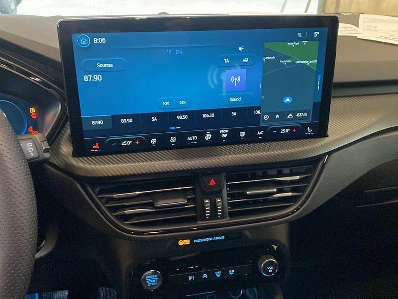 Neu Ford Kuga ST-Line 186 PS (136 kW) 2026 Schwarz SUV