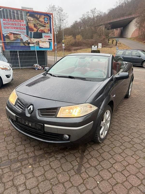 Gebraucht Renault Mégane Cabriolet 131 PS (96 kW) 2006 Grau Cabrio