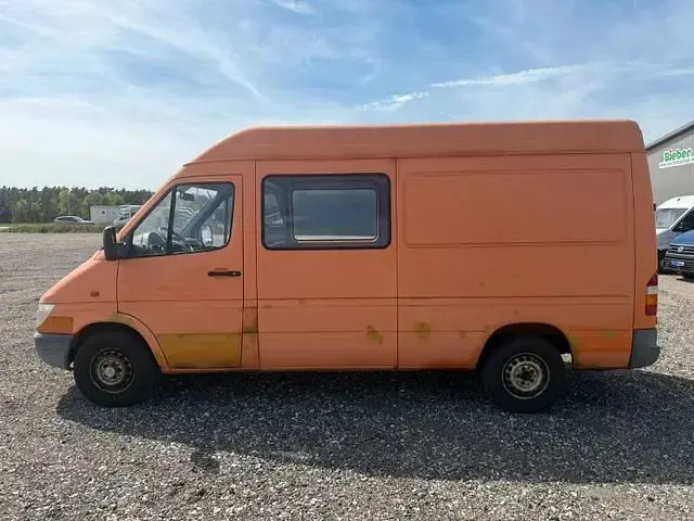 Gebraucht Mercedes Sprinter 82 PS (60 kW) 2001 Orangekeine angabe