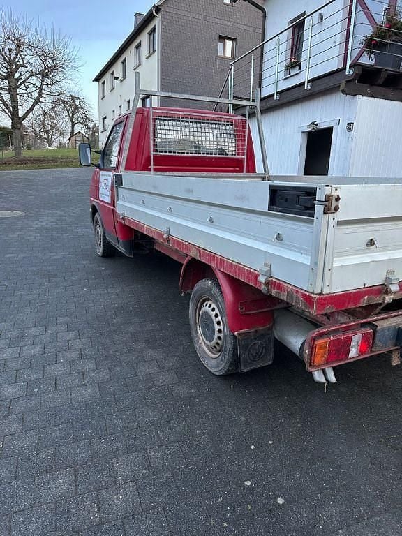 Gebraucht VW T4 75 PS (55 kW) 1997 Rot Van