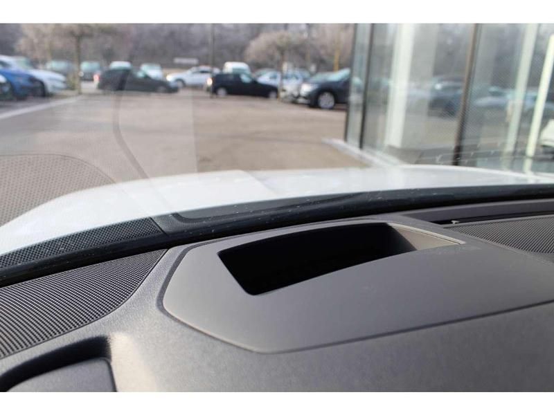 Mythosschwarz metallic Gebraucht 2021 Audi S3 Sport Kombi | 33.840 € (Fairer Preis) - Bild 1/4