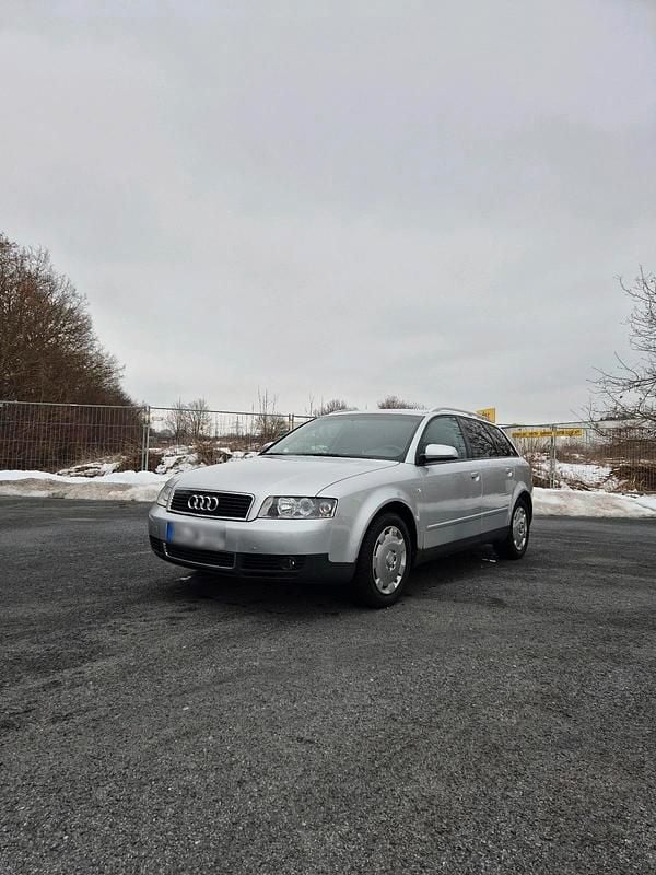 Gebraucht Audi A4 220 PS (161 kW) 2001 Silber Kombi