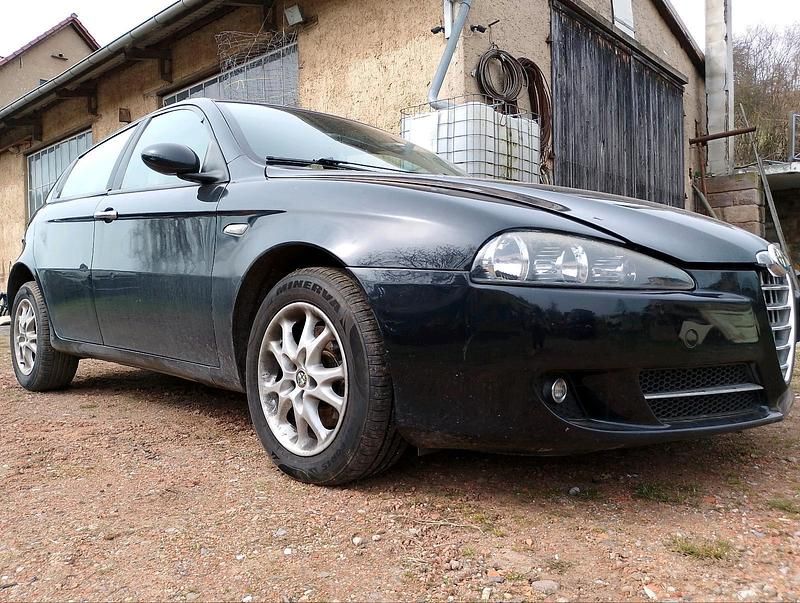 Gebraucht Alfa Romeo 147 122 PS (89 kW) 2008 Kleinwagen