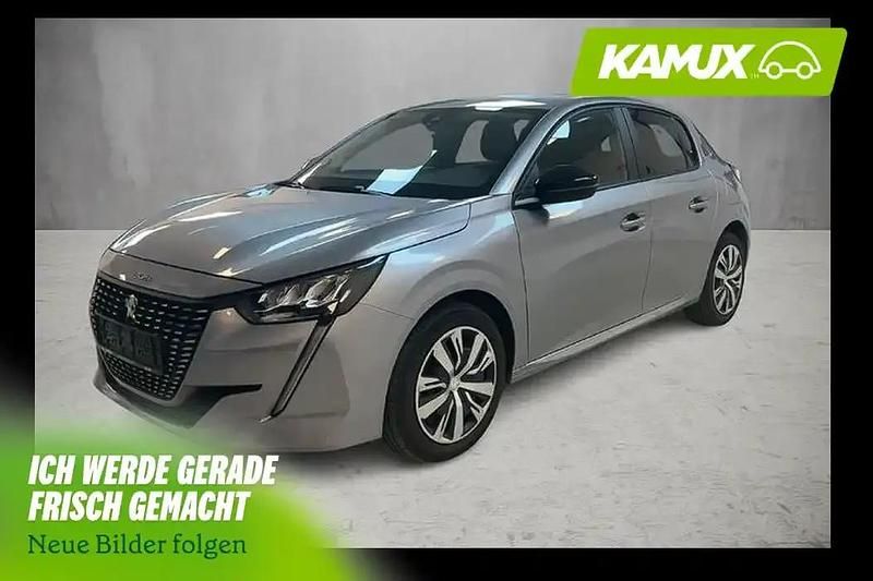 Silber / grau Gebraucht 2023 Peugeot 208 Kleinwagen | 13.850 € (Superpreis) - Bild 1/4