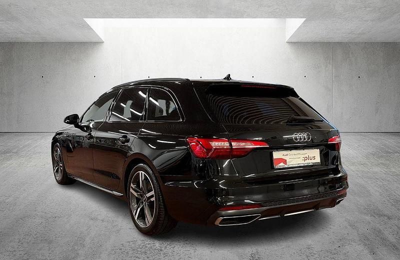 Gebraucht Audi A4 S-Line 204 PS (150 kW) 2024 Mythosschwarz Kombi
