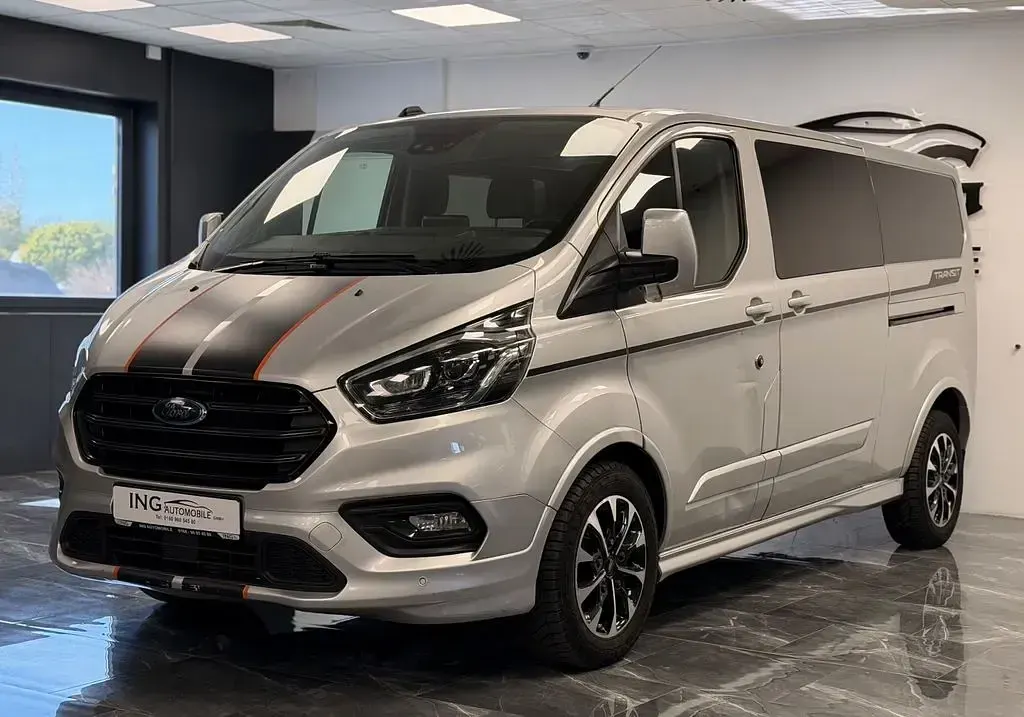 Second-hand Ford Transit Custom Sport 2019 Argintiu Monovolum