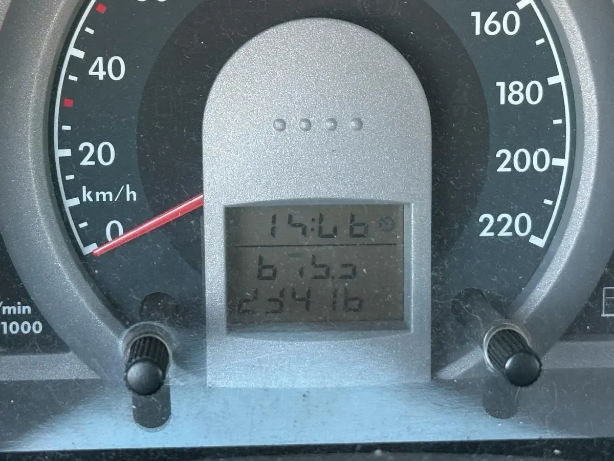 Gebraucht VW Fox 54 PS (39 kW) 2008 Rot Kleinwagen