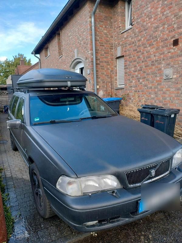 Schwarz Gebraucht 1998 Volvo V70 Kombi | 800 € - Bild 1/4