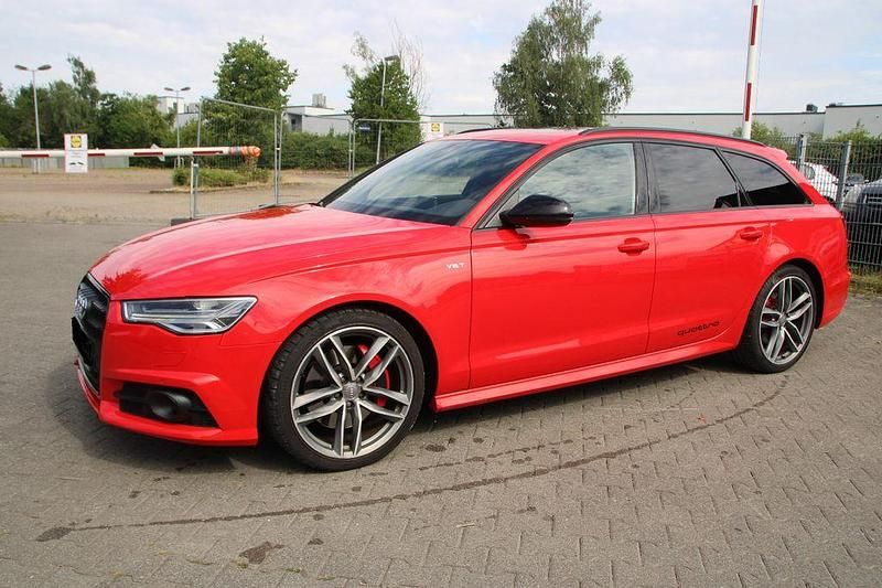 Gebraucht Audi A6 Sport 326 PS (239 kW) 2018 Rot Kombi